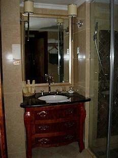 Nanchang Huayu New World Hotel Esterno foto